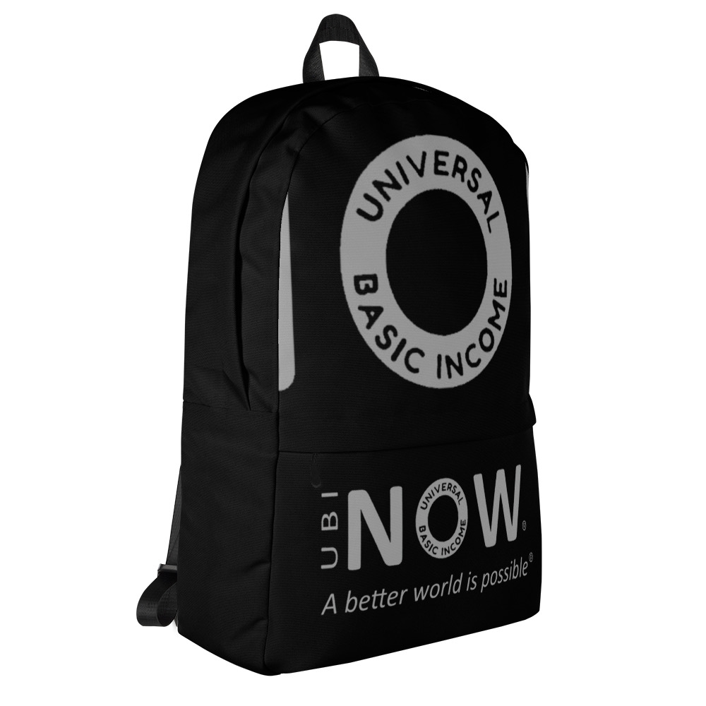 Schwarzer Rucksack mit dem Slogan "Universelles Grundeinkommen".